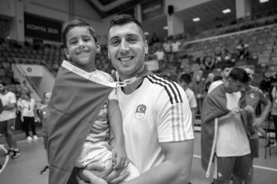 Milli sporcudan acı haber