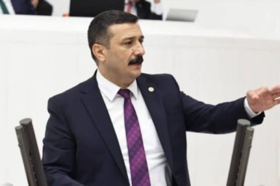 İYİ Partili Türkoğlu'ndan nakliyeci esnafı için çifte önerge