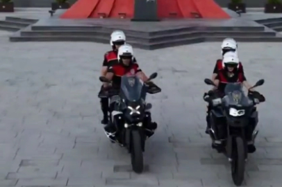 Bursa'da motosikletli polis timleri görev başında