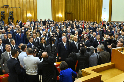 İYİ Parti Genel Başkanı Müsavat Dervişoğlu, yeni yasama yılının ilk grup toplantısında konuştu.