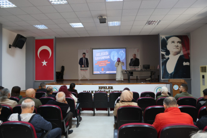 'Atatürk gibi gençler yetiştirmeliyiz, bizim kahramanımız Atatürk'tür'