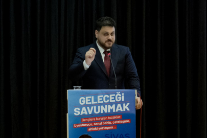 - “Türk gençliğini çürütmeye, Türk milletini yok etmeye çalışıyorlar”