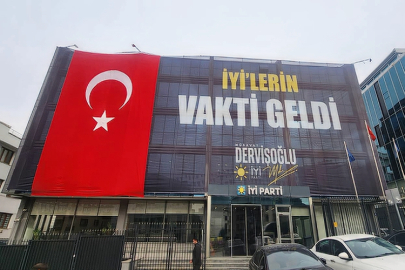 İYİ Parti Genel Başkanı Dervişoğlu, Nusaybin'de Türk bayrağına yapılan saldırıya tepki gösterdi.