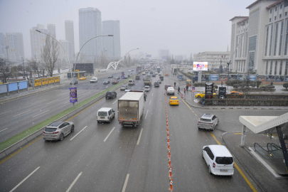 ABB AVM ÖNLERİNDE OLUŞAN TRAFİK SORUNUNU ÇÖZMEK İÇİN SAHADA