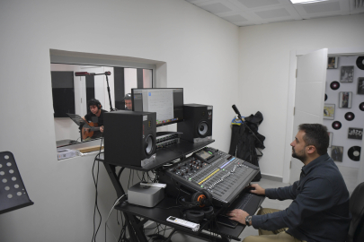 STÜDYO SENİN  ABB MÜZİK STÜDYOSU’NDA NEY KURSU BAŞLADI