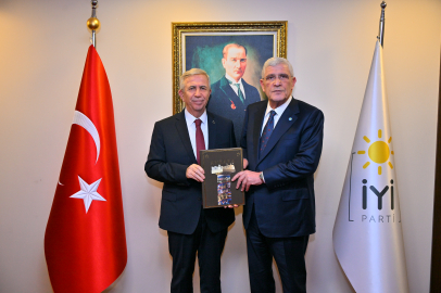 İYİ Parti Genel Başkanı Müsavat Dervişoğlu,