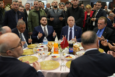 “İnisiyatifi ele almanın vakti gelmiştir”  BTP Genel Başkanı Hüseyin Baş Zafer Partisi iftarında konuştu