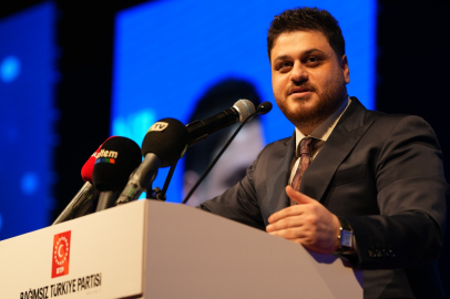 "İran'ın dolar hamlesi füzelerden daha etkili oldu"