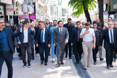 “İnsanı yaşat ki devlet yaşasın”