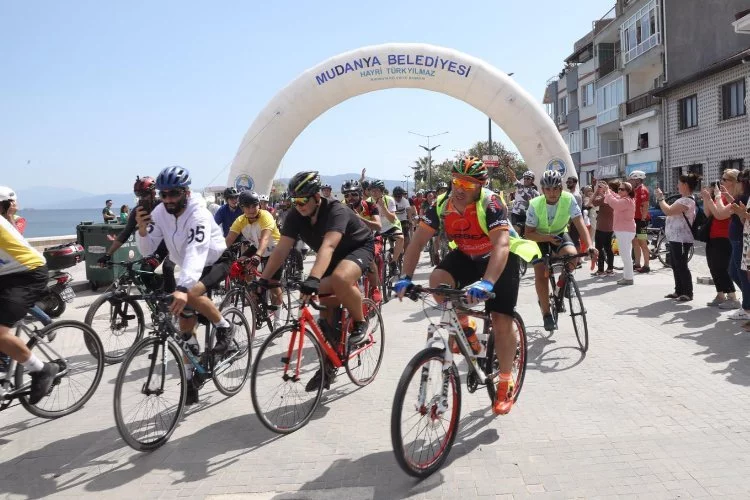 Bursa Tophane'den Mudanya'ya pedallar 'Zafer'e çevrildi