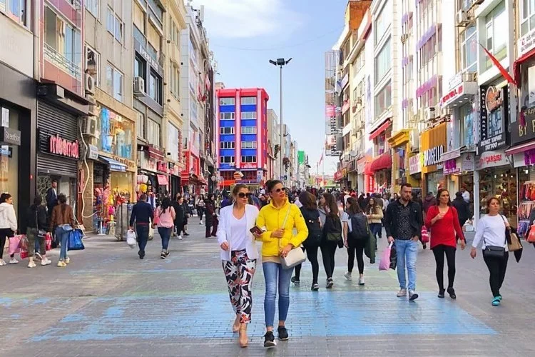 İstanbul'da bazı caddelere araç girişi yasaklandı