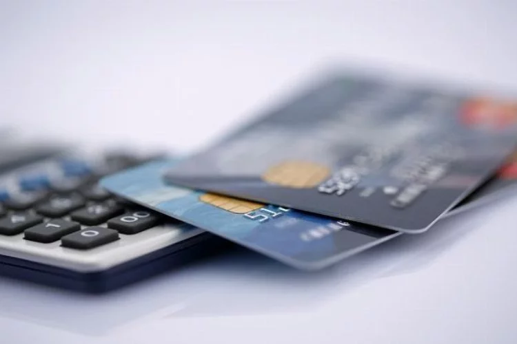 Kredi kartı faizlerinde yeni artış!