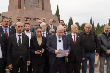 Prof. Dr. Ümit Özdağ Kubilay anıtı önünden seslendi