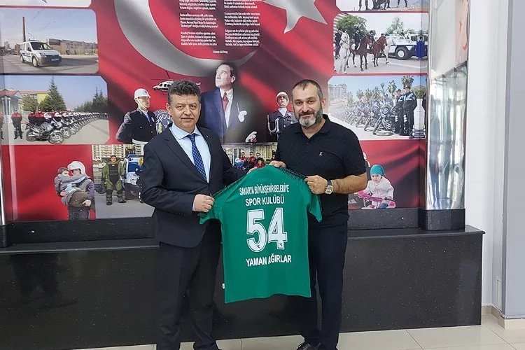 Sakarya Büyükşehir Hentbol’dan emniyet müdürüne nezaket ziyareti